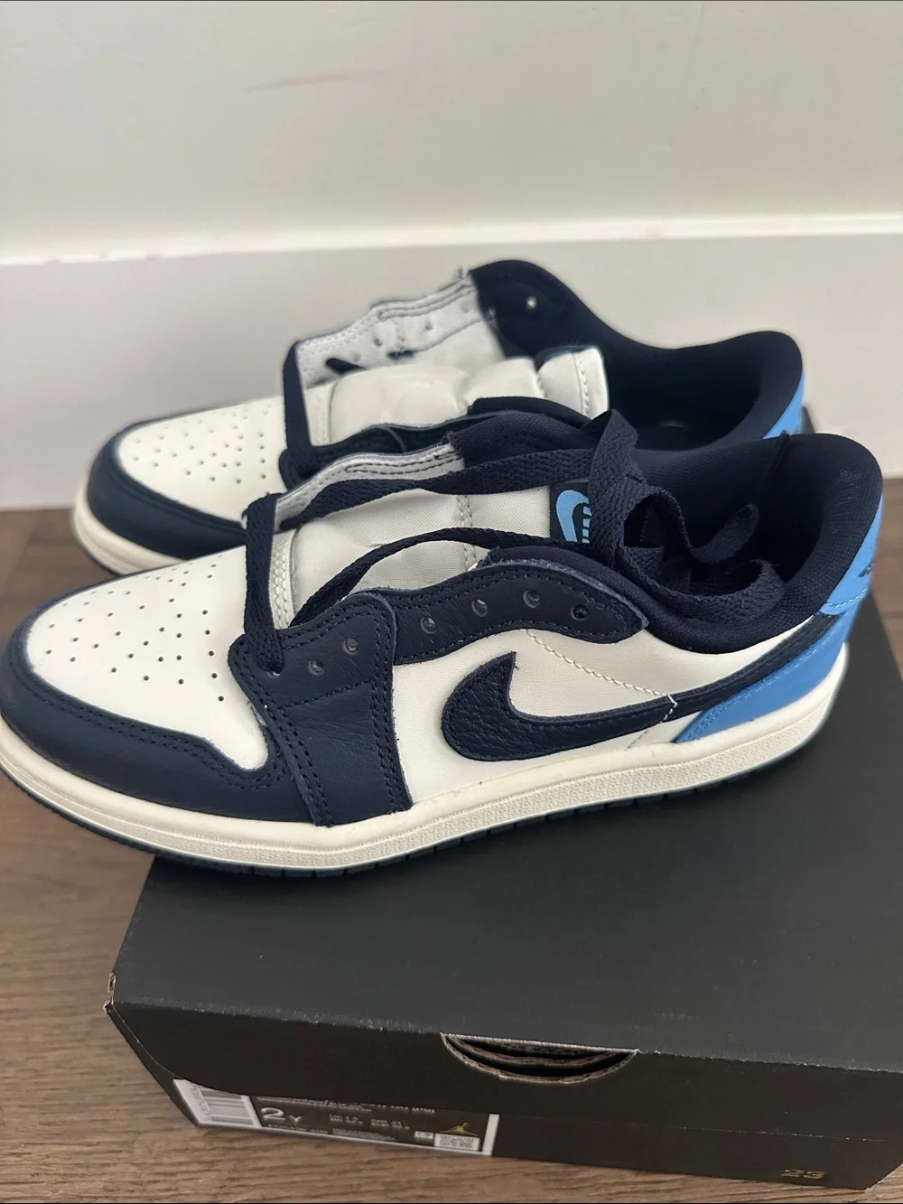 Nike Kids Air Jordan 1 Low - White, Navy & Light Blue
